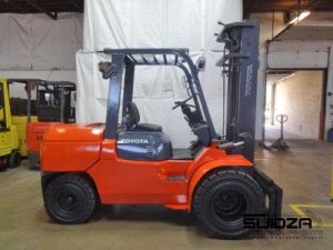 Toyota 7FDU45 Forklift